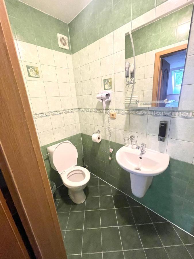 Penzion A Restaurace U Novaku Bitovany ภายนอก รูปภาพ